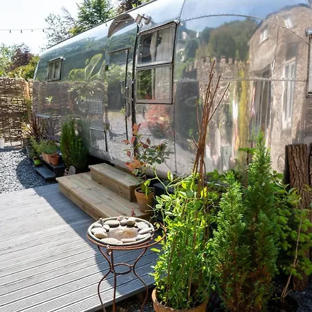 Dixie Airstream - Retro 1970s American Airstream Close To Windermere Semesterbostad *