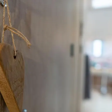 Dixie Airstream - Retro 1970s American Airstream Close To Windermere * Staveley (Cumbria)